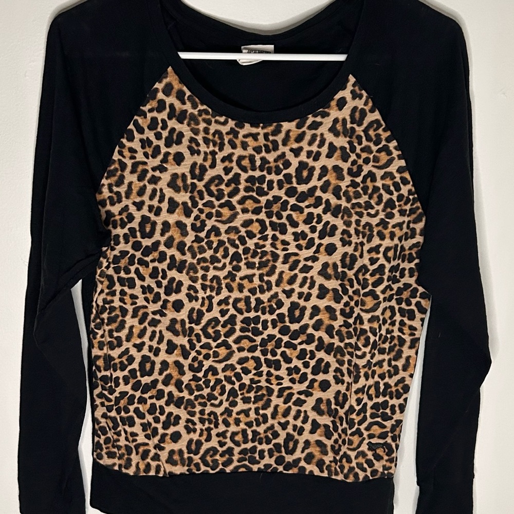 PINK by Victoria’s Secret Leopard Print & Black Women's Top